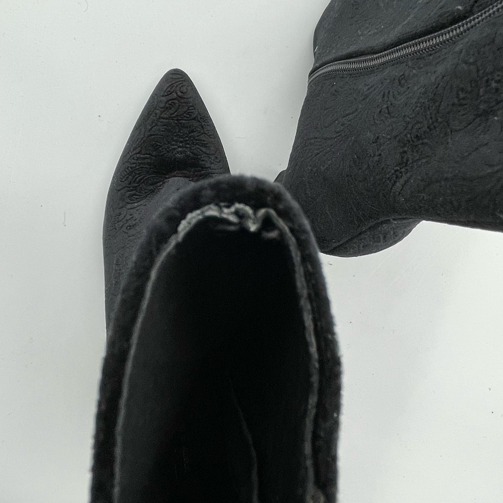 Sacha Premium Collection Booties - Picture 6 of 7